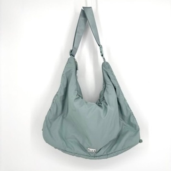 Wilo The Label Handbags - Wilo The Label Ruched Sling Shoulder Bag Polyester Slouchy Zip Top Blue Green